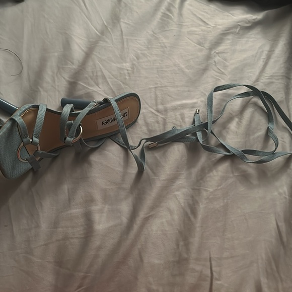 Steve Madden heels - Picture 2 of 4